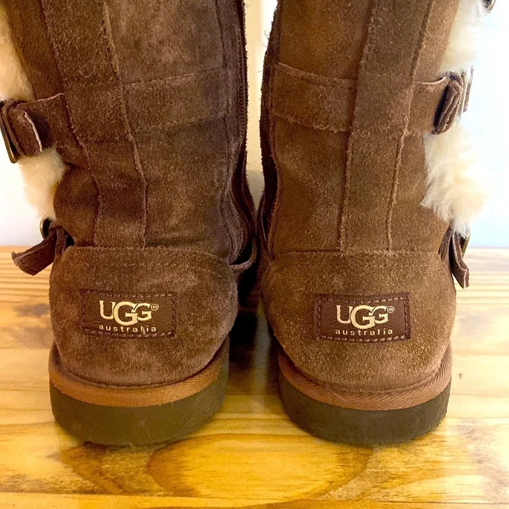 UGG worn once
